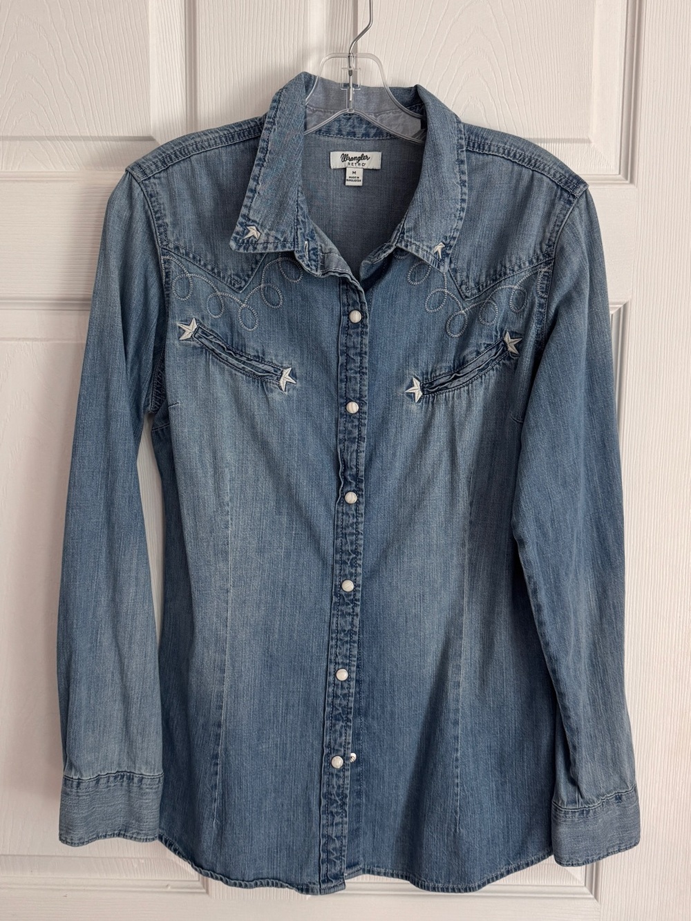 Wrangler retro denim shirt with embroidery